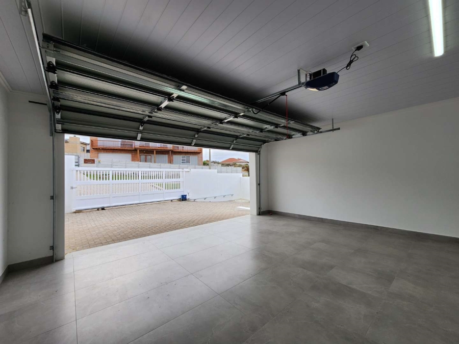 3 Bedroom Property for Sale in Seemeeu Park Western Cape